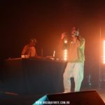 svg+xml,%3Csvg%20xmlns%3D%22http%3A%2F%2Fwww.w3 Filhos de Sabotage cantam as músicas do pai no show 'Enquanto Houver Desvantagem'