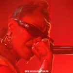 svg+xml,%3Csvg%20xmlns%3D%22http%3A%2F%2Fwww.w3 Filhos de Sabotage cantam as músicas do pai no show 'Enquanto Houver Desvantagem'